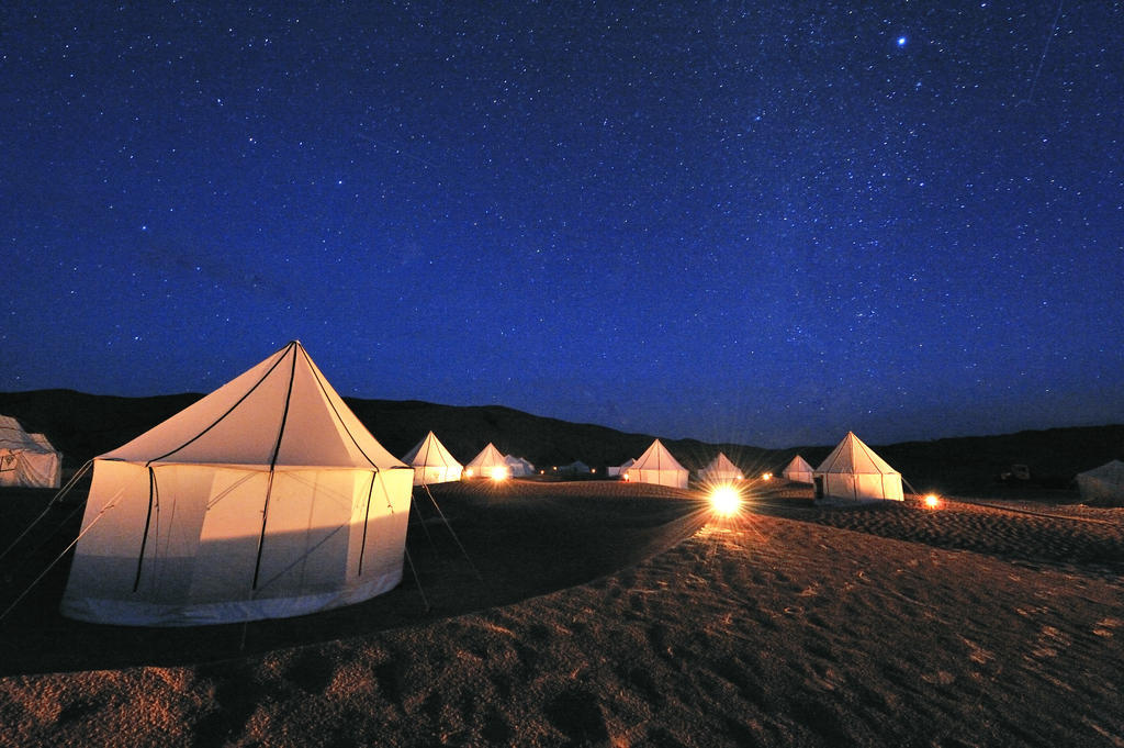 מלון דוז Camp Mars מראה חיצוני תמונה