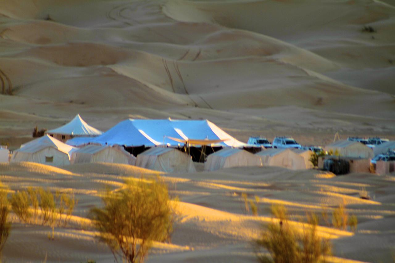 מלון דוז Camp Mars מראה חיצוני תמונה