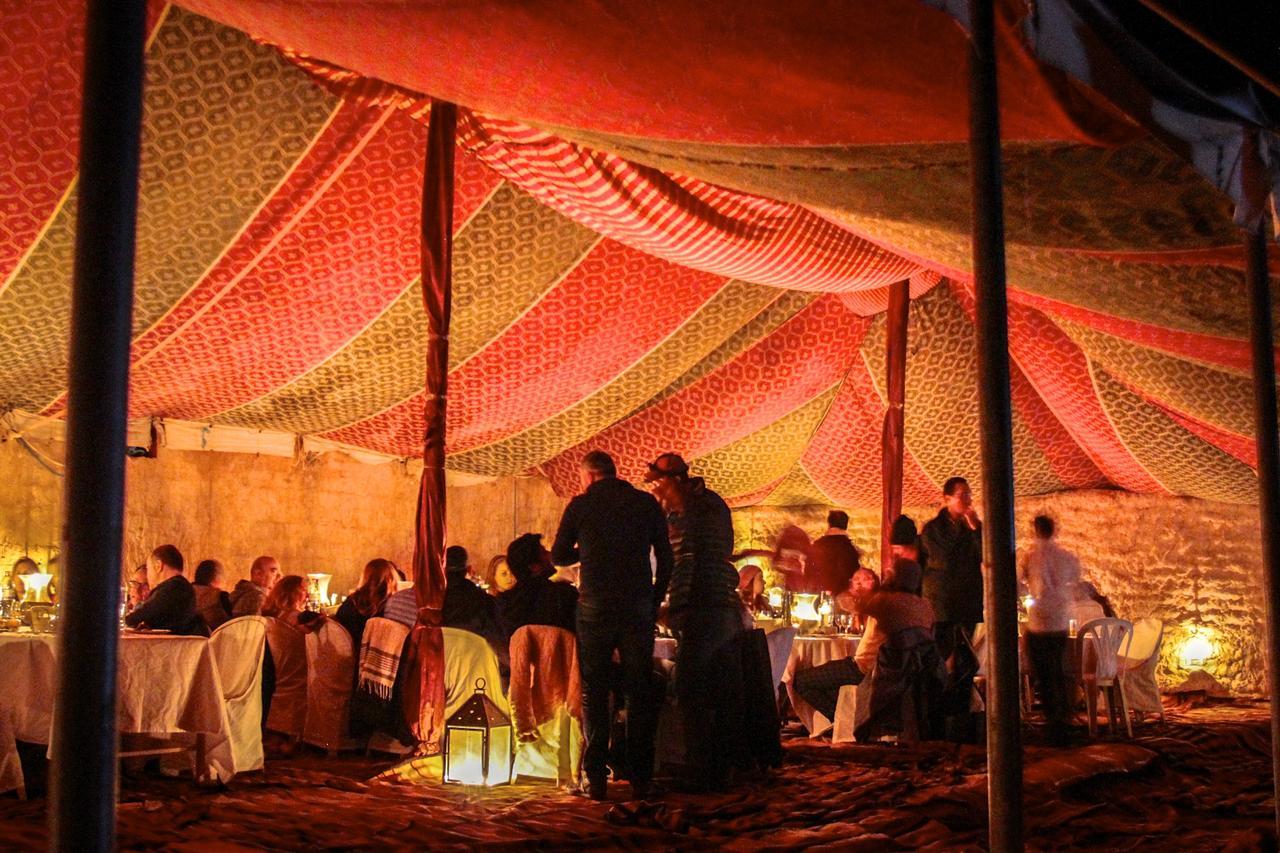מלון דוז Camp Mars מראה חיצוני תמונה
